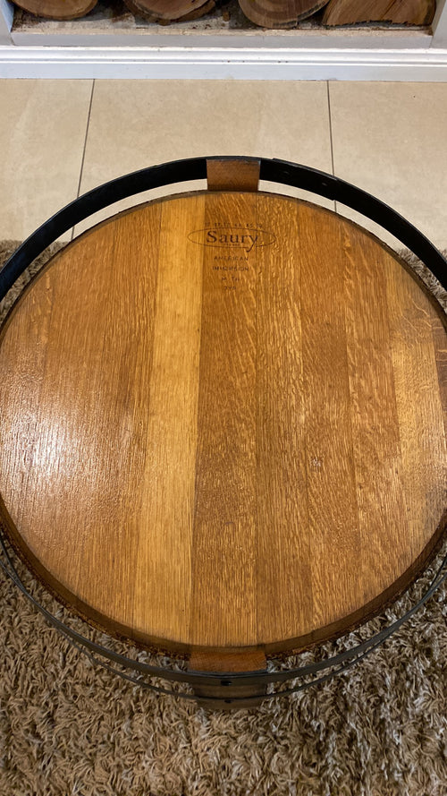 wine barrel coffee table crafted from recycled oak barrels, featuring a compact design with rustic charm – perfect for living rooms or cozy spaces
